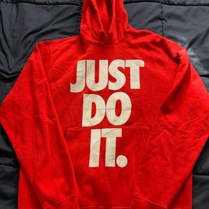 Women’s Nike hoodie size Medium